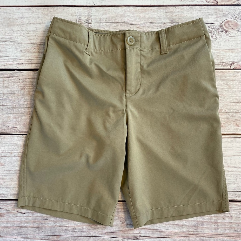 📌Under Armour • Shorts